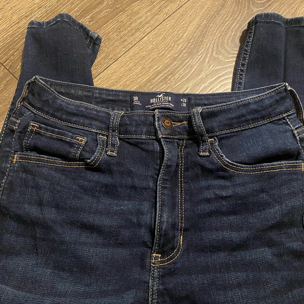 Hollister Jeans
